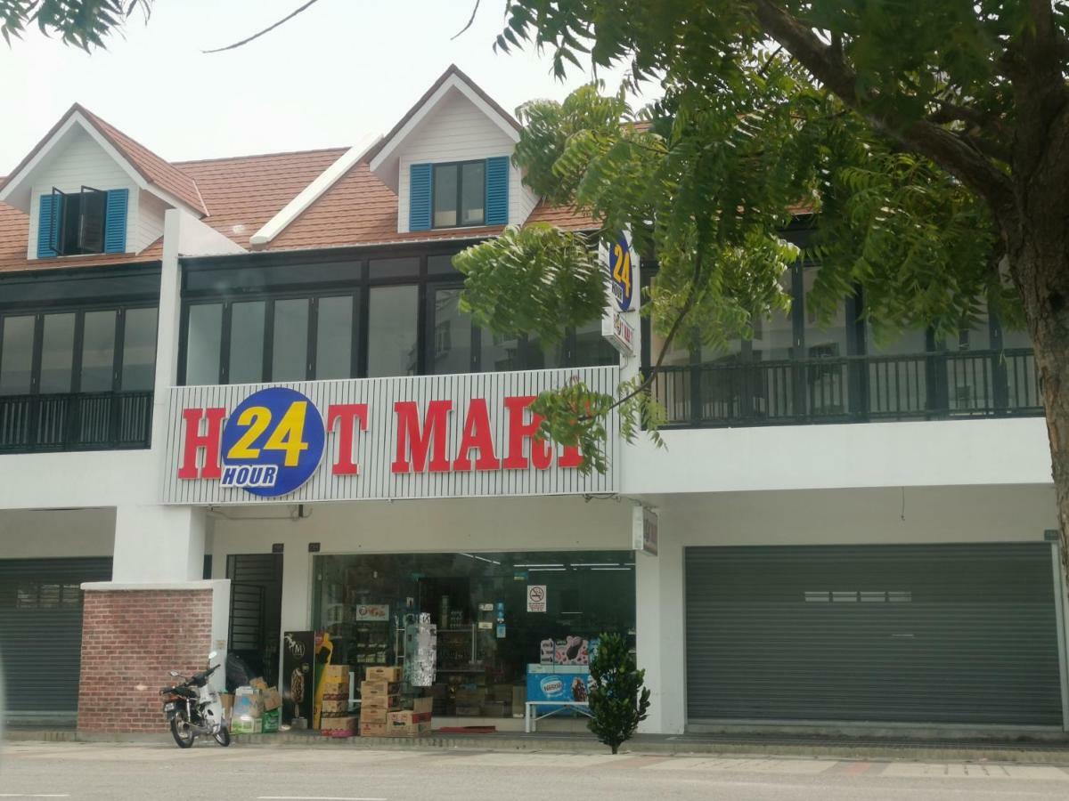 Cozy 3 Bedrooms Apartment Langkawi Kuah Exterior foto